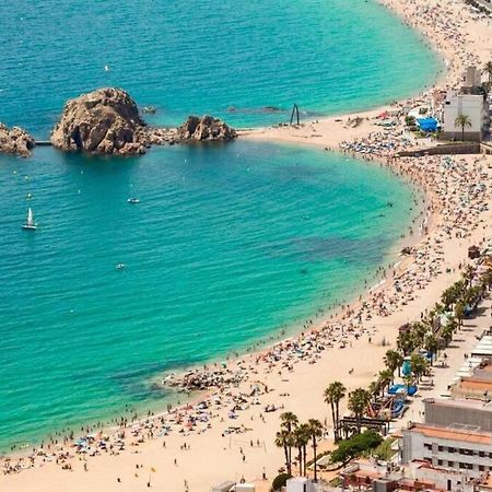 Apartamento Con Piscina En El Centro De Blanes Exterior photo